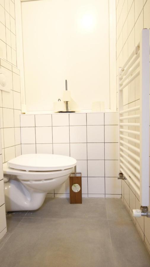 Comfort Triple Room Th Wien Exteriör bild
